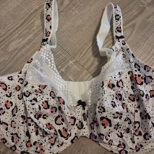 Elomi 40G NWT Leopard Print Bra with Lace Detail